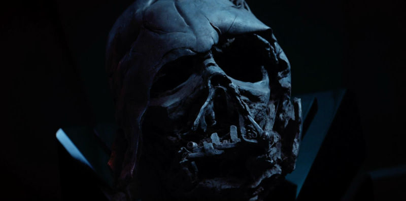 Illustration for article titled The 13 Craziest Goddamn Rumors About Star Wars: The Force Awakens